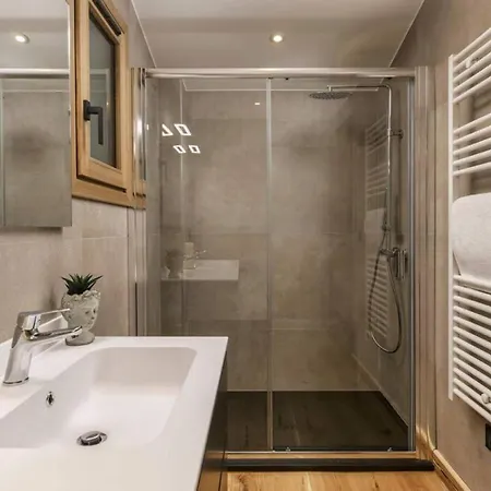 Ocma3 Somptueux 6pax Vuemtblanc Parking