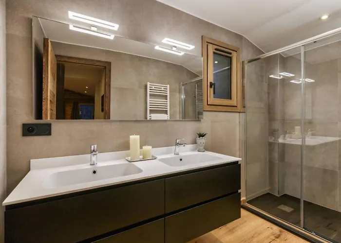 Ocma3 Somptueux 6pax Vuemtblanc Parking シャモニー